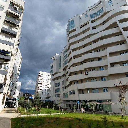 Tirana Contact Apartment Kültér fotó