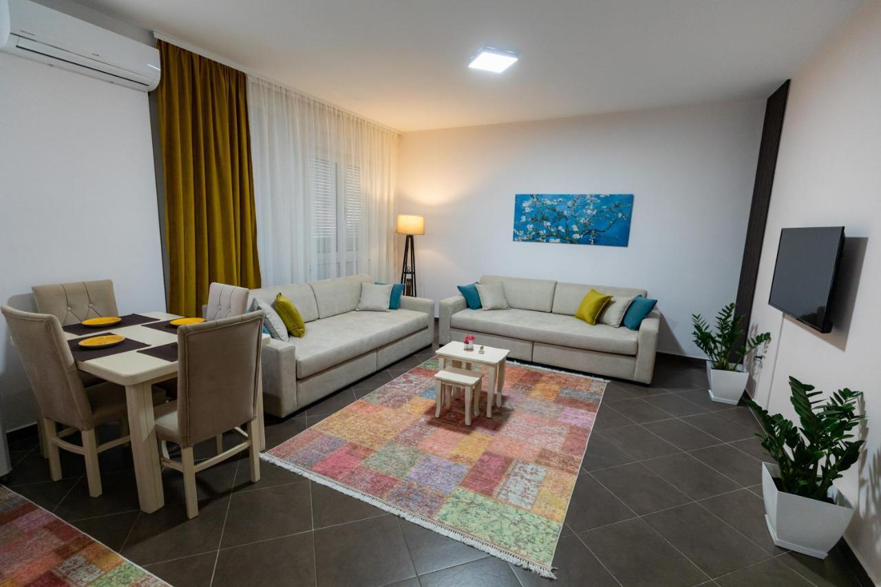 Tirana Contact Apartment Kültér fotó