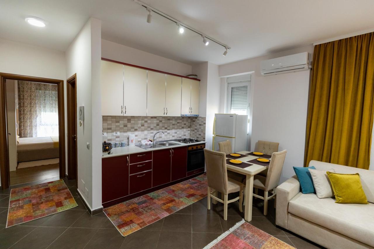 Tirana Contact Apartment Kültér fotó